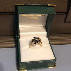 Sapphire & Diamond ring in 14K yellow gold